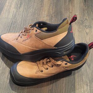 This is a pair of Chung Shi Rocker Stafild toning shoes